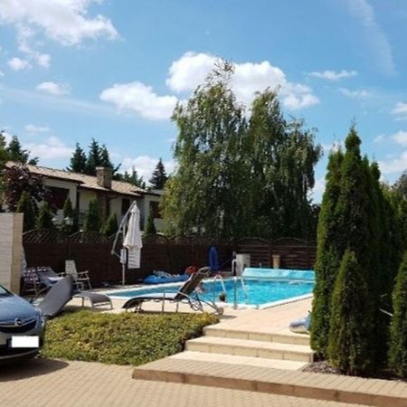 Relax Apartman Lägenhet Zamárdi Exteriör bild
