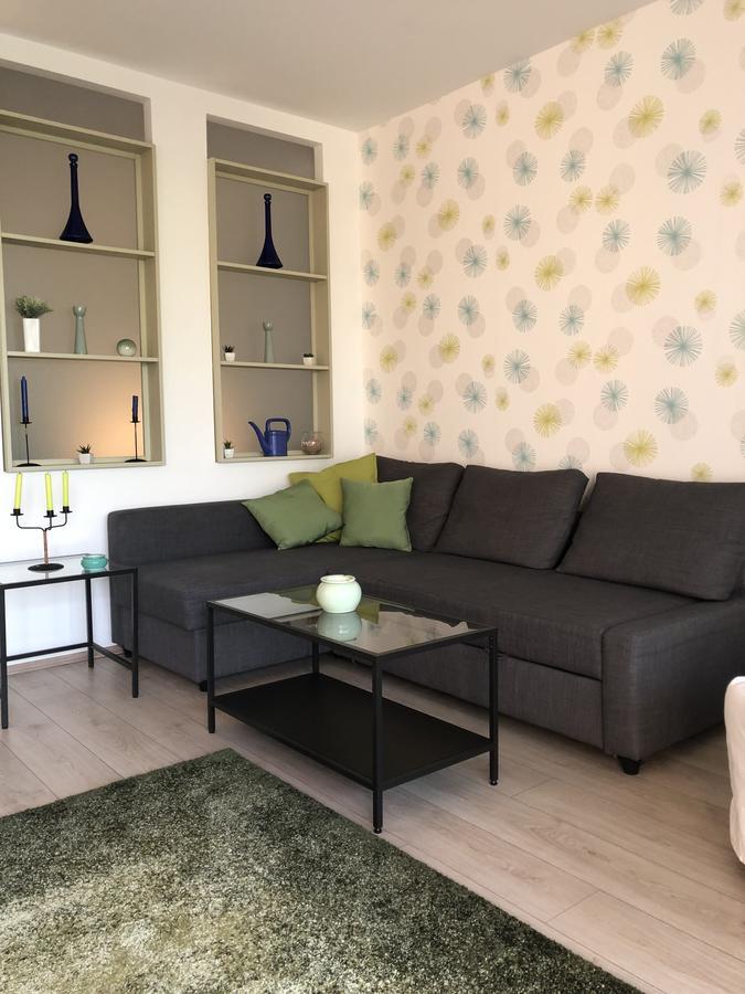 Relax Apartman Lägenhet Zamárdi Exteriör bild