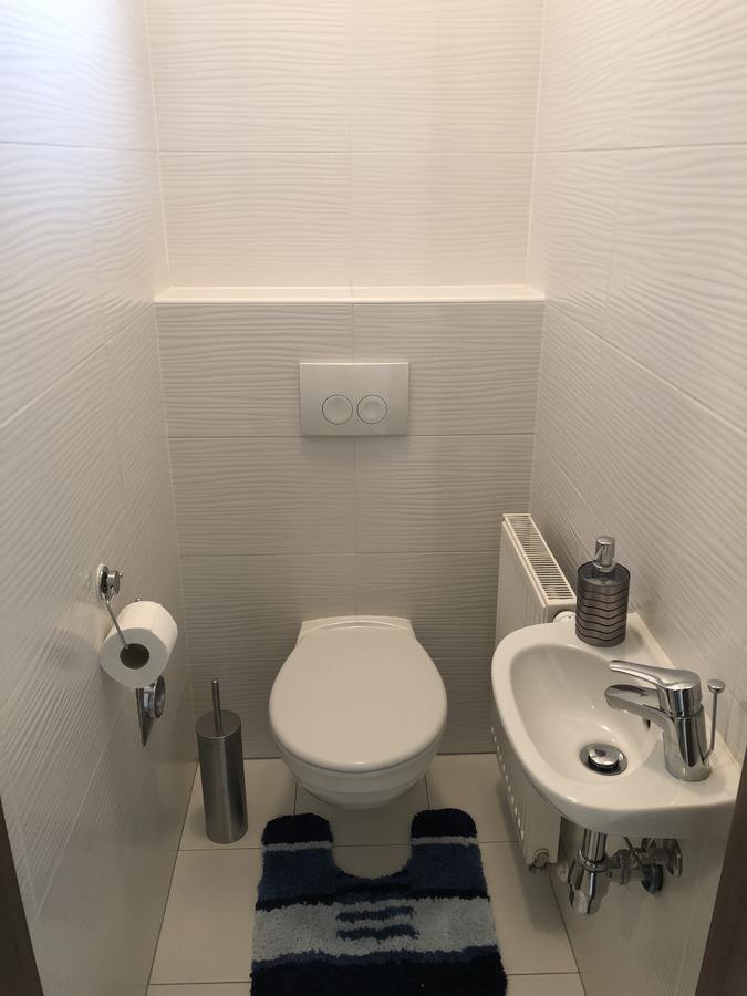 Relax Apartman Lägenhet Zamárdi Exteriör bild