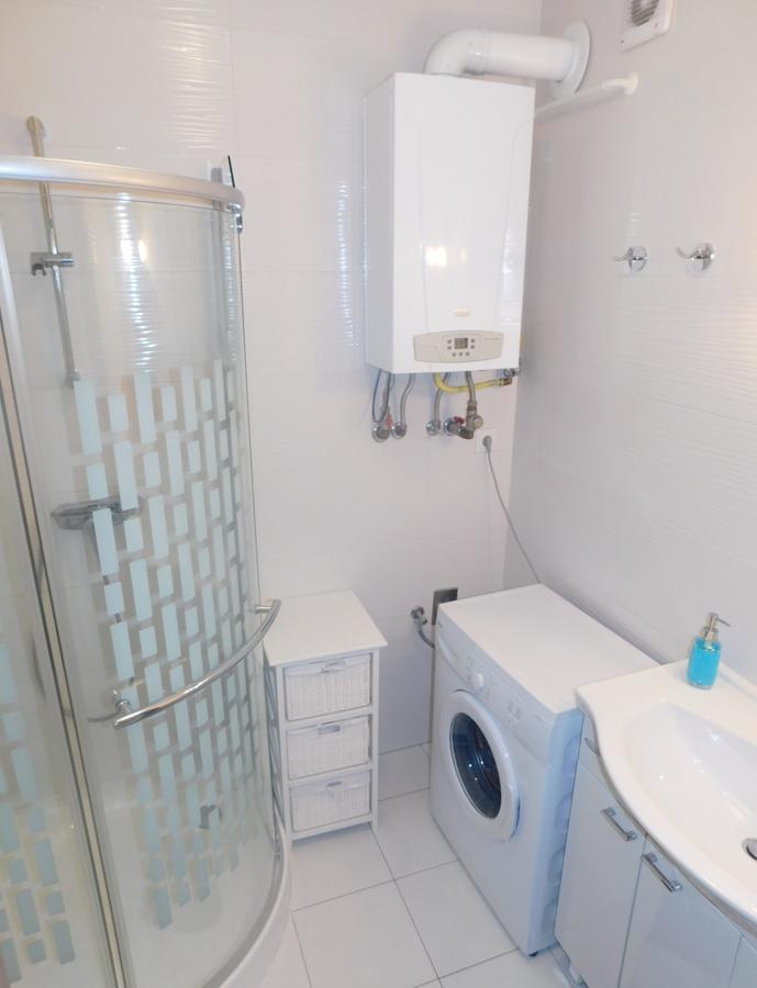 Relax Apartman Lägenhet Zamárdi Exteriör bild